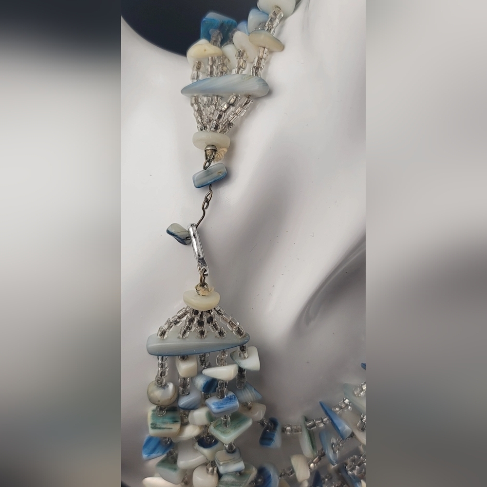Vintage Japan Sea Shell Glass Bead Multi-Strand Bib Necklace Blue White - Picture 8 of 12